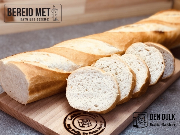 (*) Wit stokbrood